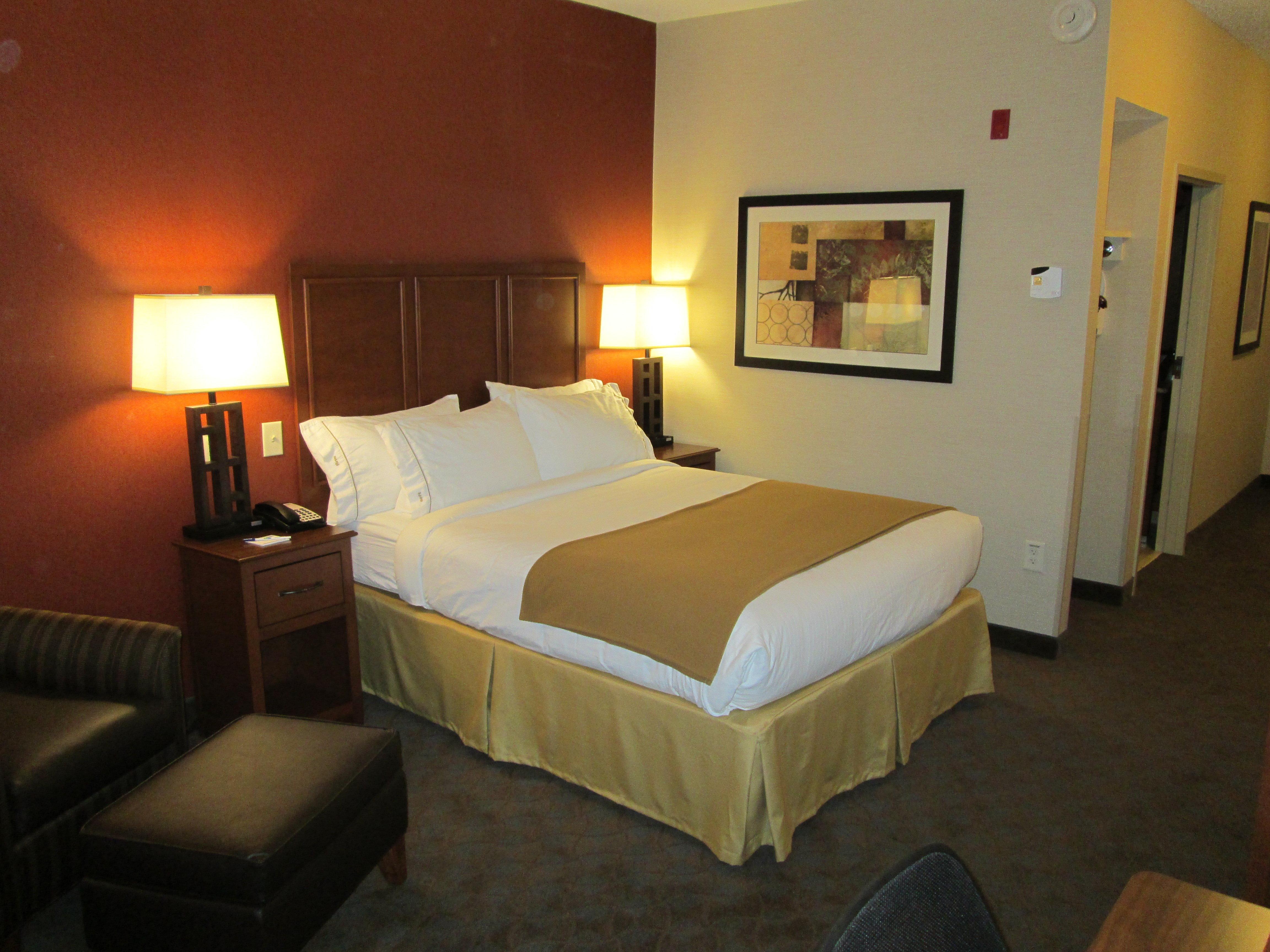 Holiday Inn Express & Suites Paducah West By Ihg Exterior foto